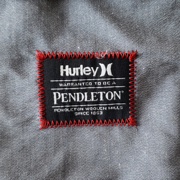 Hurley + Pendleton boardshorts size 30 - Picture 3 of 7